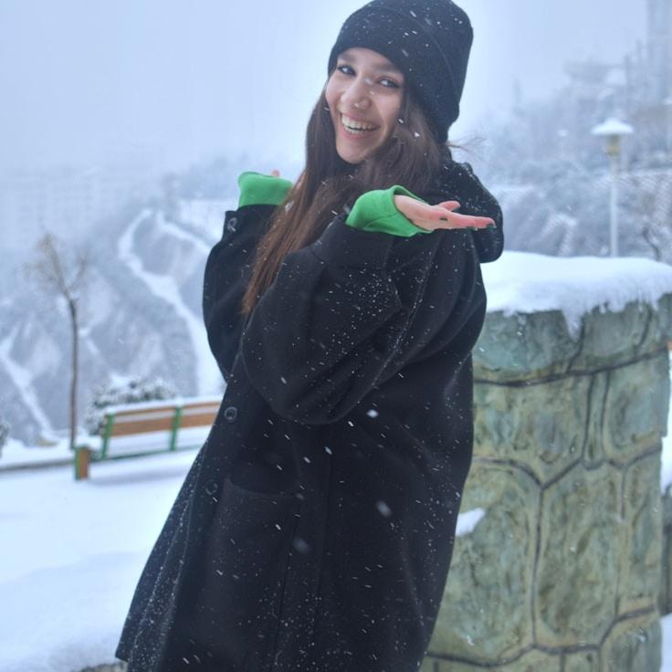 Portrait of Mira Patel, group coordinator and fusion cooking expert